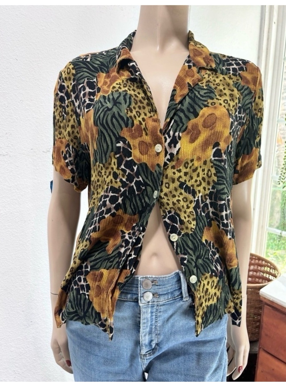 Requirements Leopard & Floral Short Sleeve Button-Down Shirt - Black & Brown - Picture 5 of 13